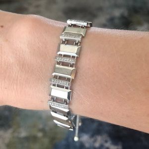 Kendra Scott adjustable silver bracelet